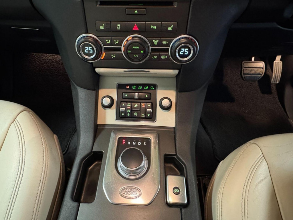 LAND ROVER DISCOVERY 4