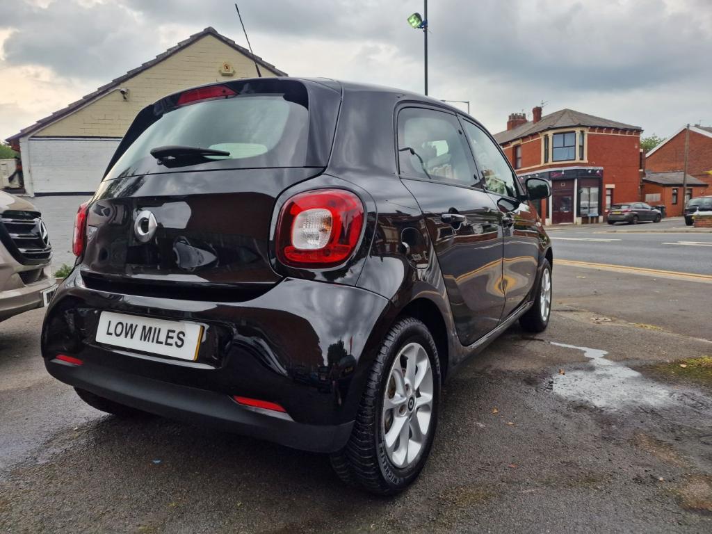 SMART FORFOUR