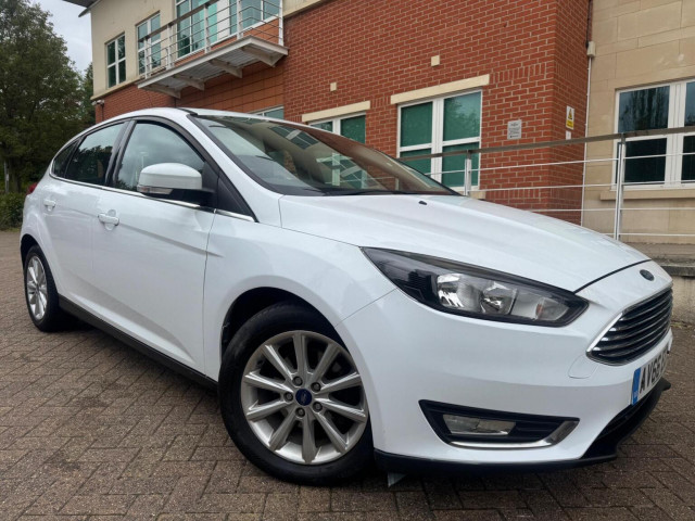 FORD FOCUS 1.0T EcoBoost Titanium Euro 6 (s/s) 5dr