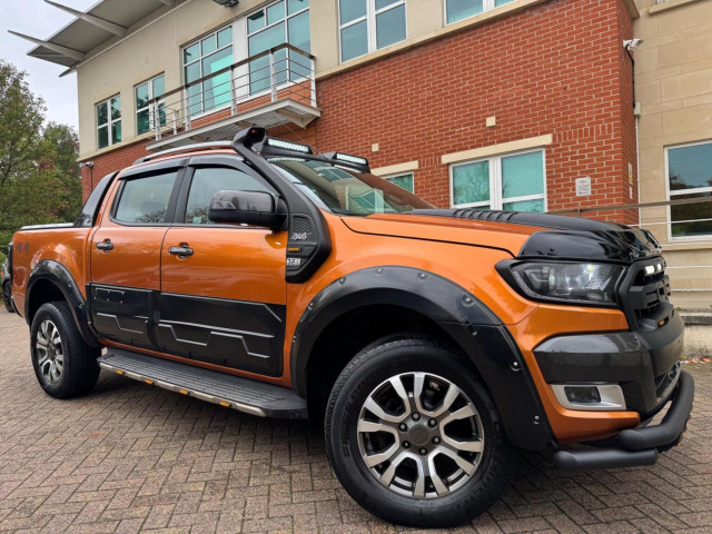 FORD RANGER 3.2 TDCi Wildtrak Auto 4WD Euro 5 4dr