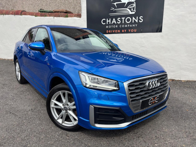 AUDI Q2