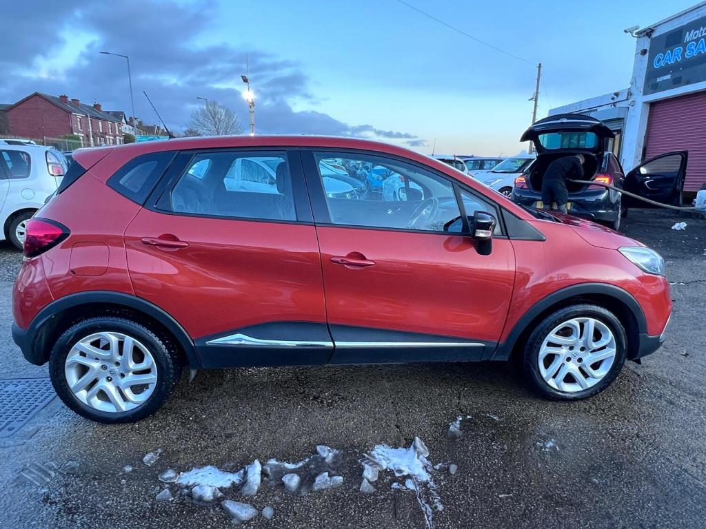 RENAULT CAPTUR