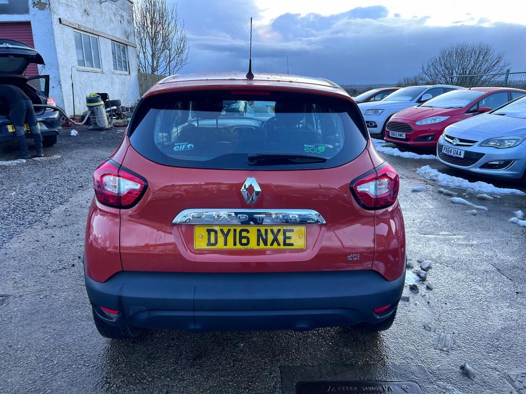 RENAULT CAPTUR