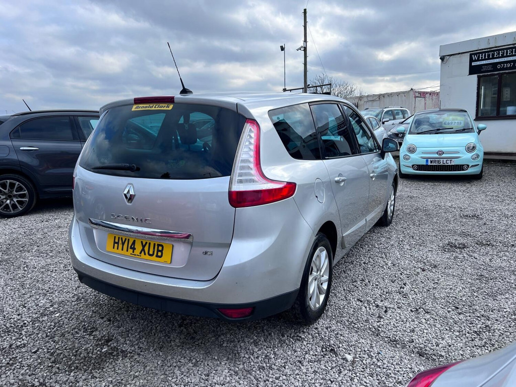 RENAULT GRAND SCENIC