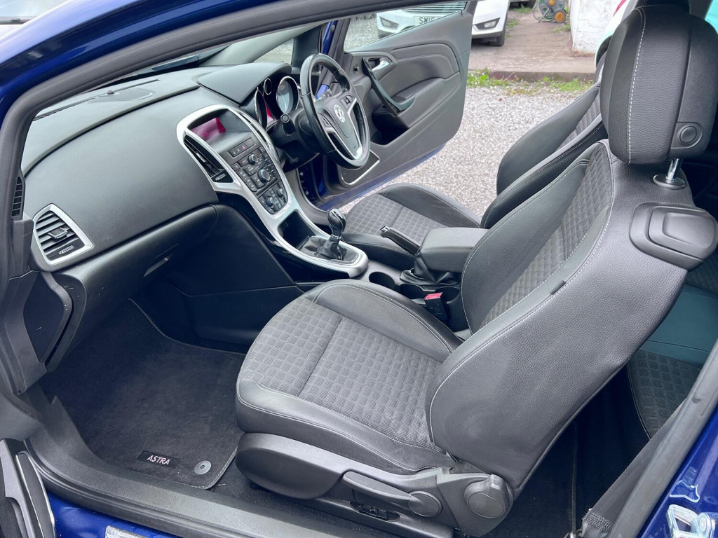 VAUXHALL ASTRA GTC