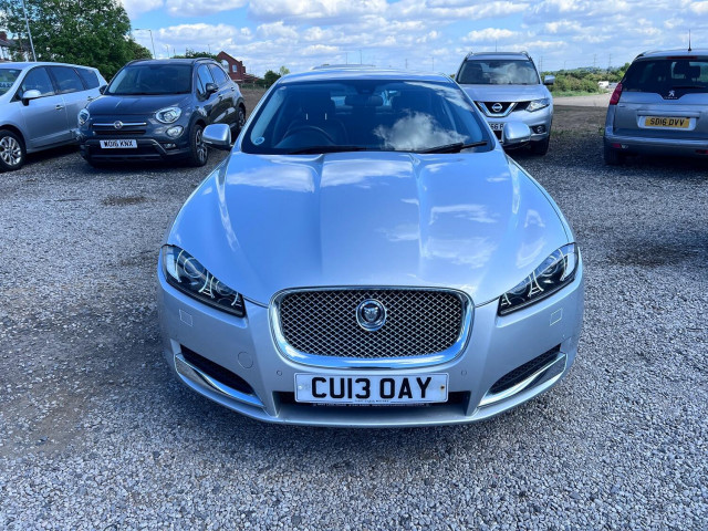 JAGUAR XF