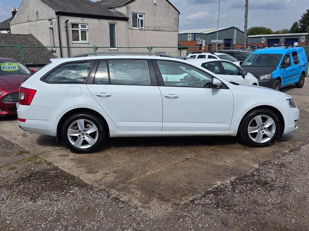 SKODA OCTAVIA