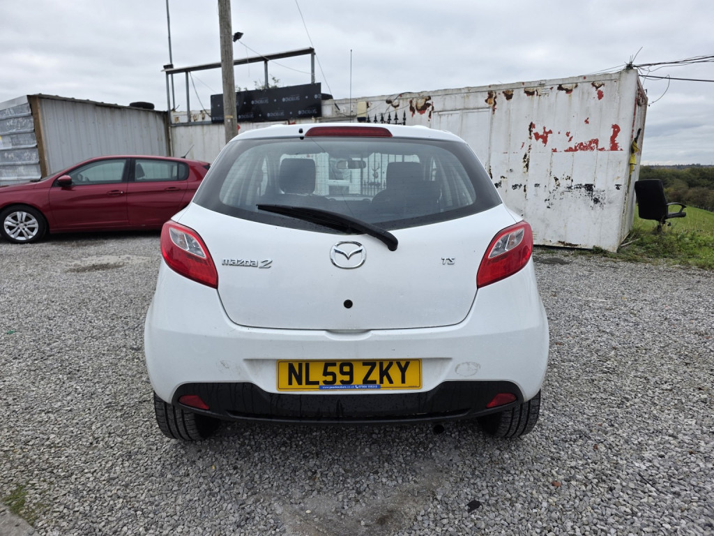 MAZDA MAZDA2