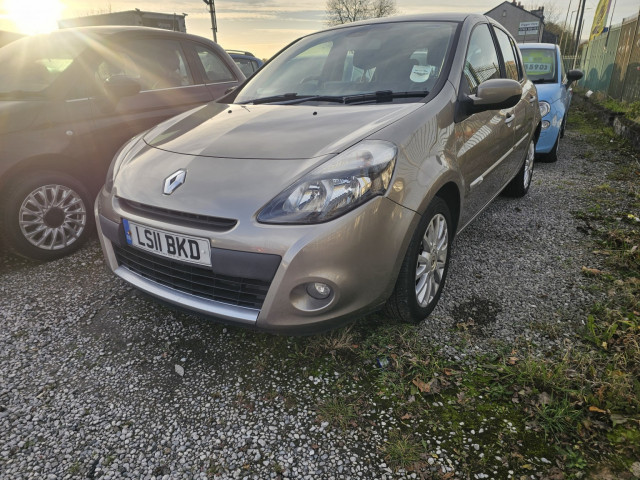 RENAULT CLIO