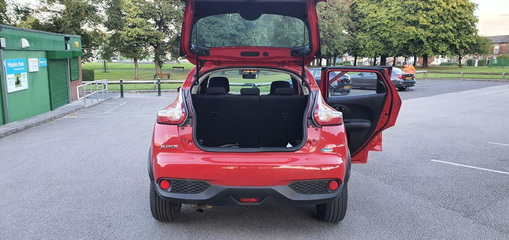 NISSAN JUKE