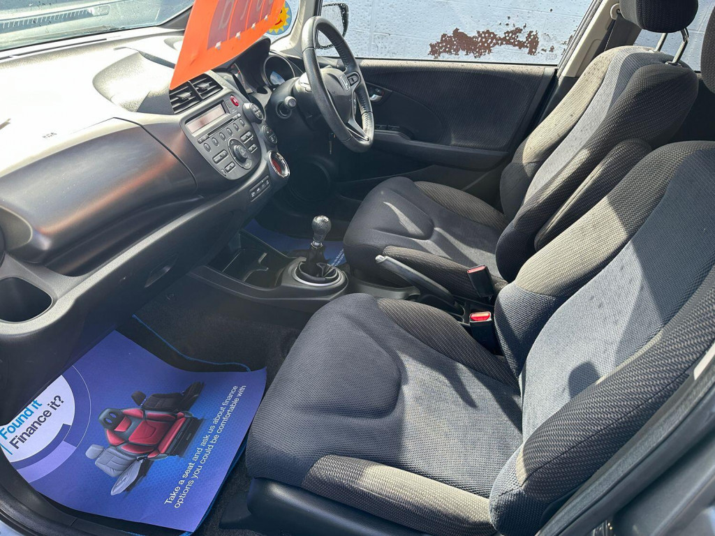 HONDA JAZZ