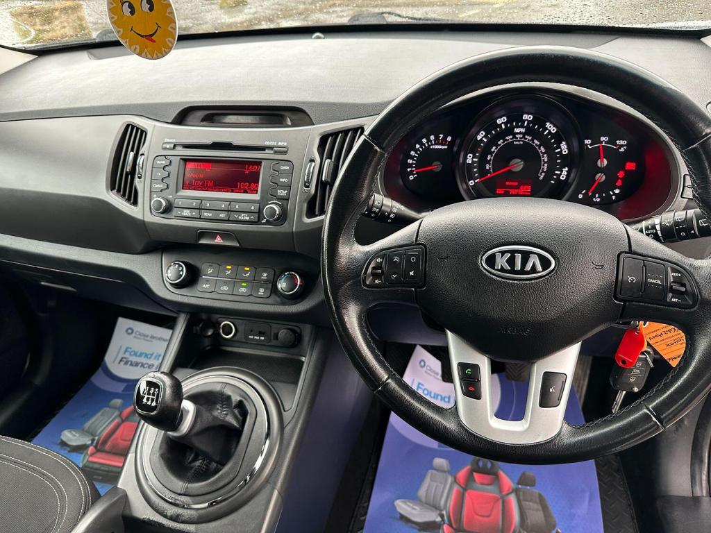 KIA SPORTAGE