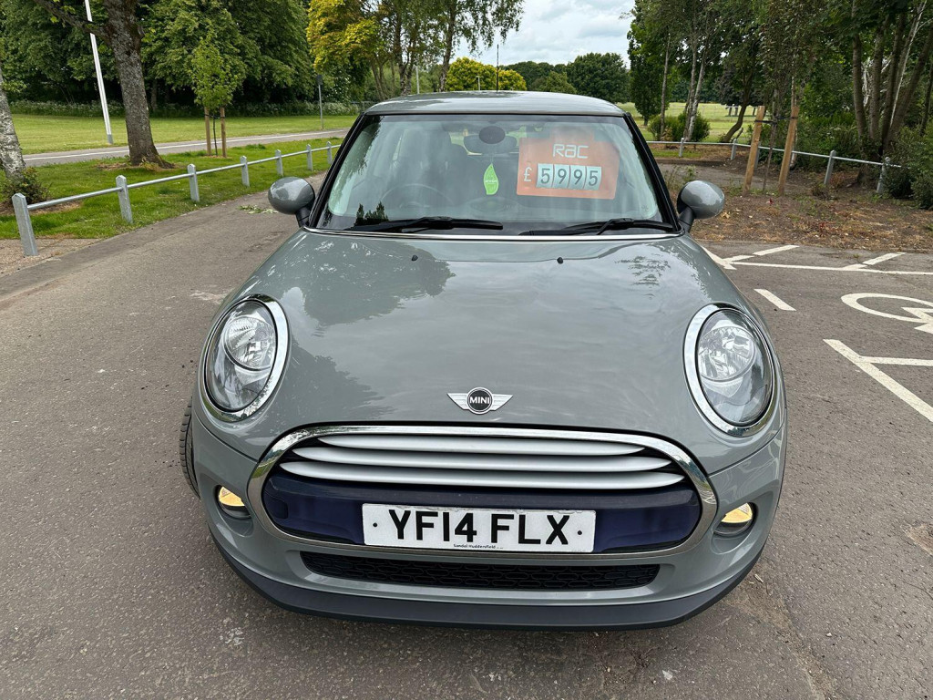 View MINI HATCH 1.5 Cooper 3-Door Hatch