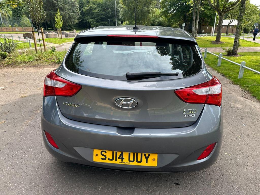 HYUNDAI I30