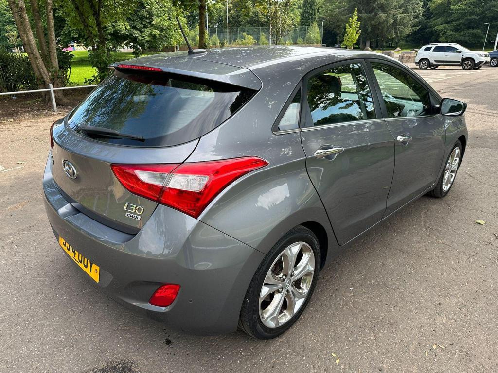 HYUNDAI I30
