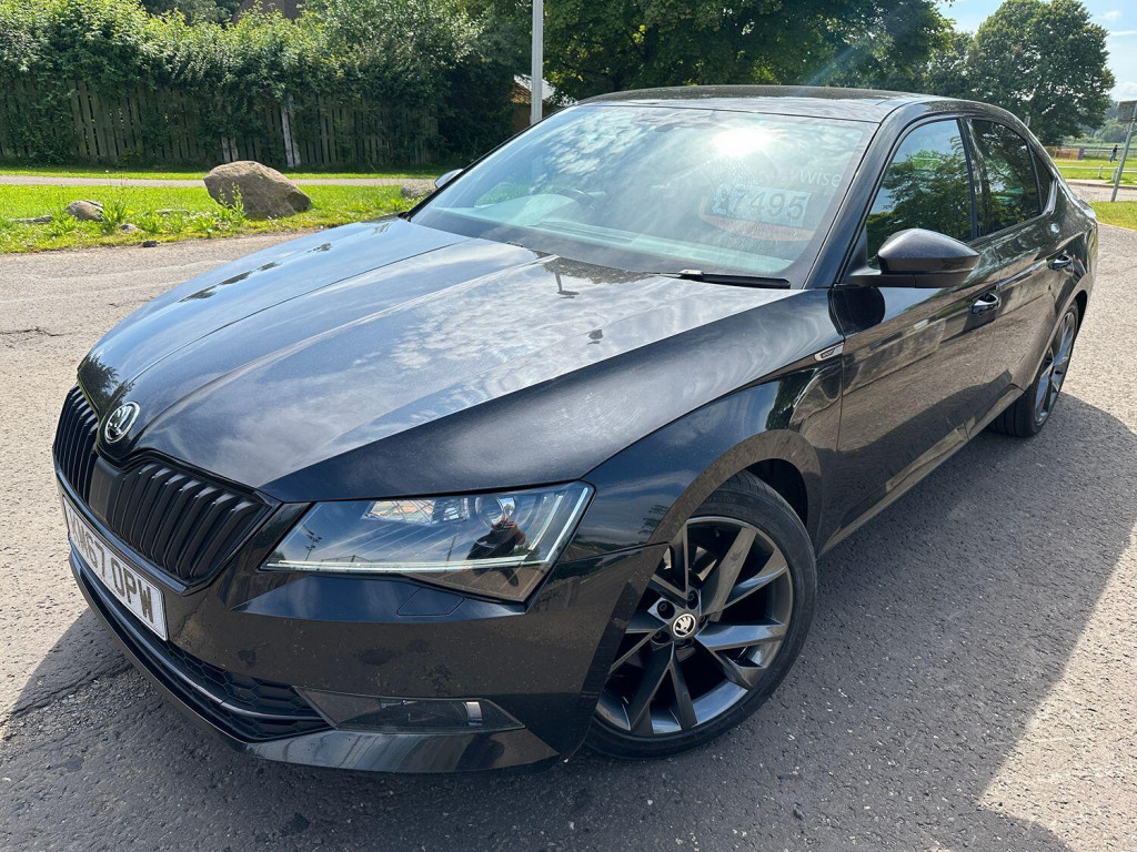 View SKODA SUPERB 2.0 TDI SportLine