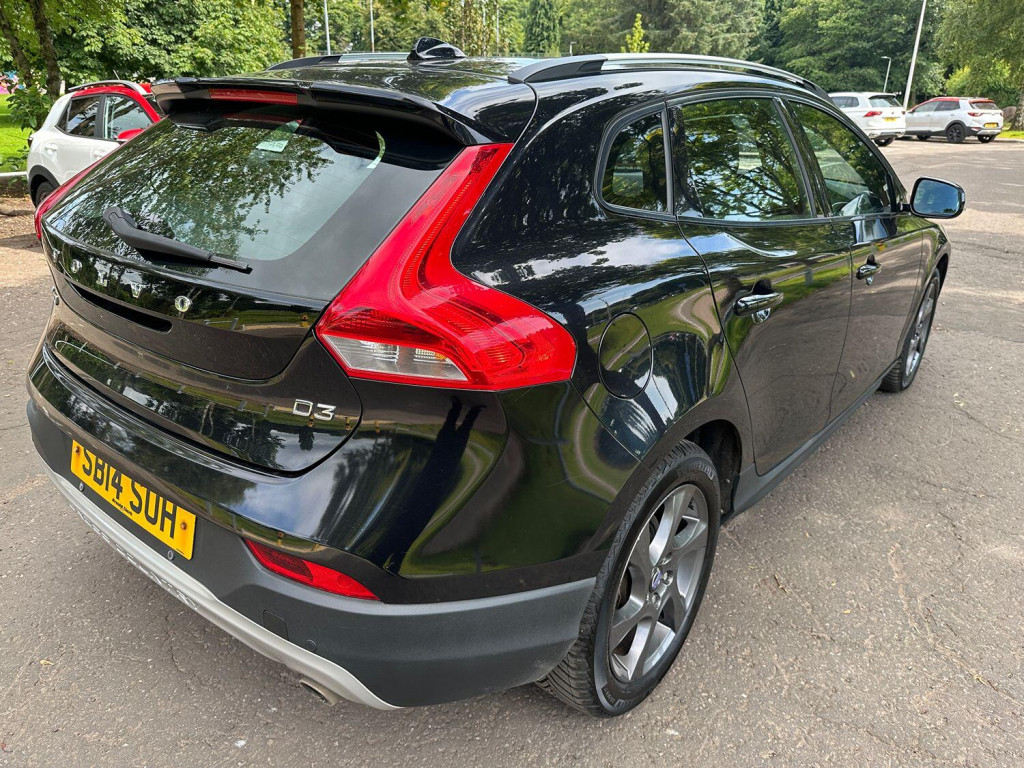 VOLVO V40 CROSS COUNTRY