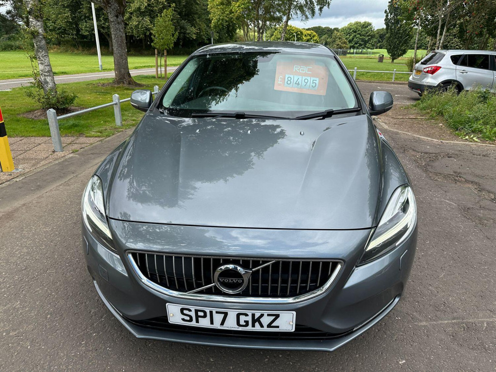 View VOLVO V40 2.0 Inscription D2