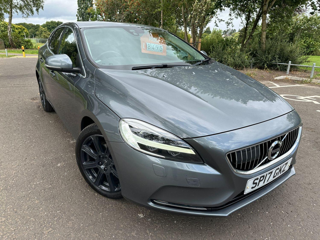 View VOLVO V40 2.0 Inscription D2