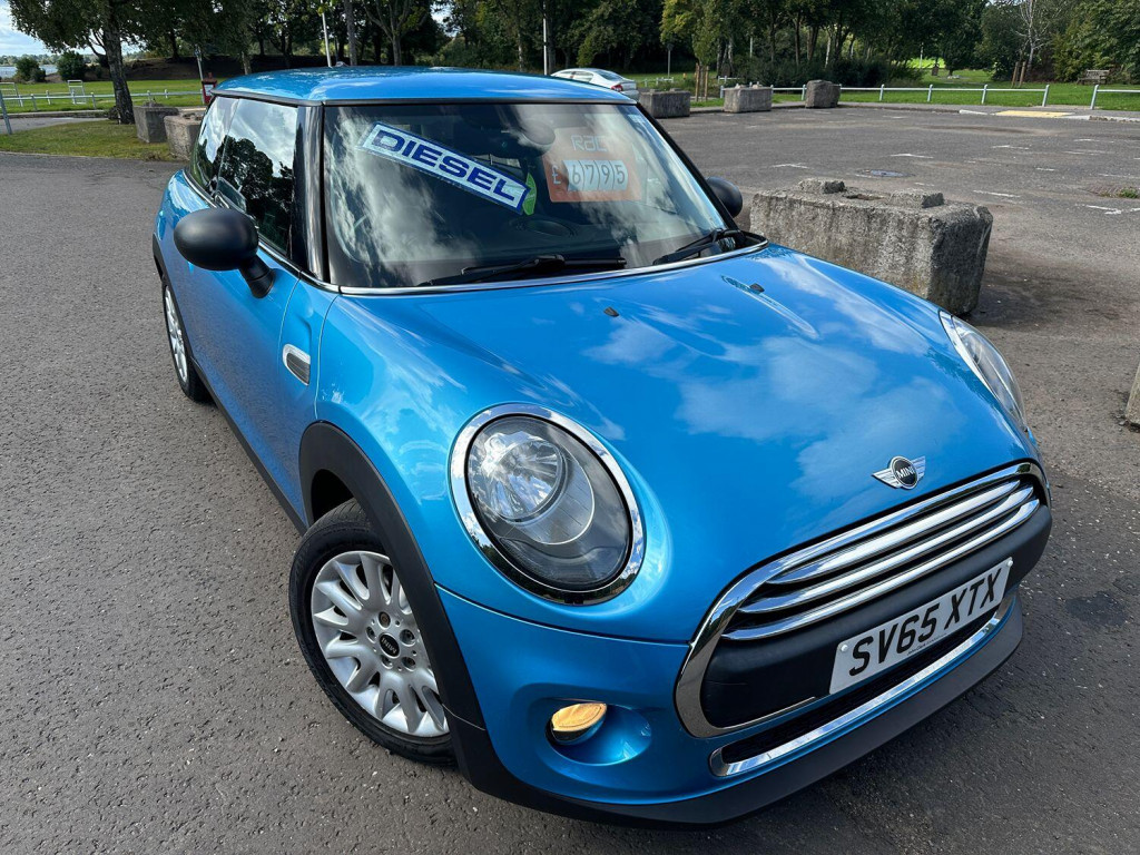 View MINI HATCH 1.5 One D 3-Door Hatch