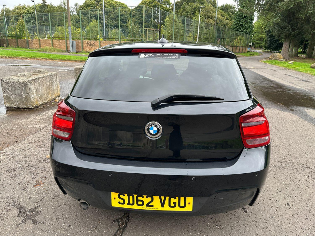 BMW 1 SERIES