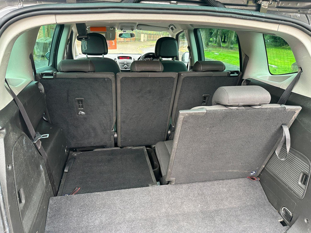 VAUXHALL ZAFIRA TOURER