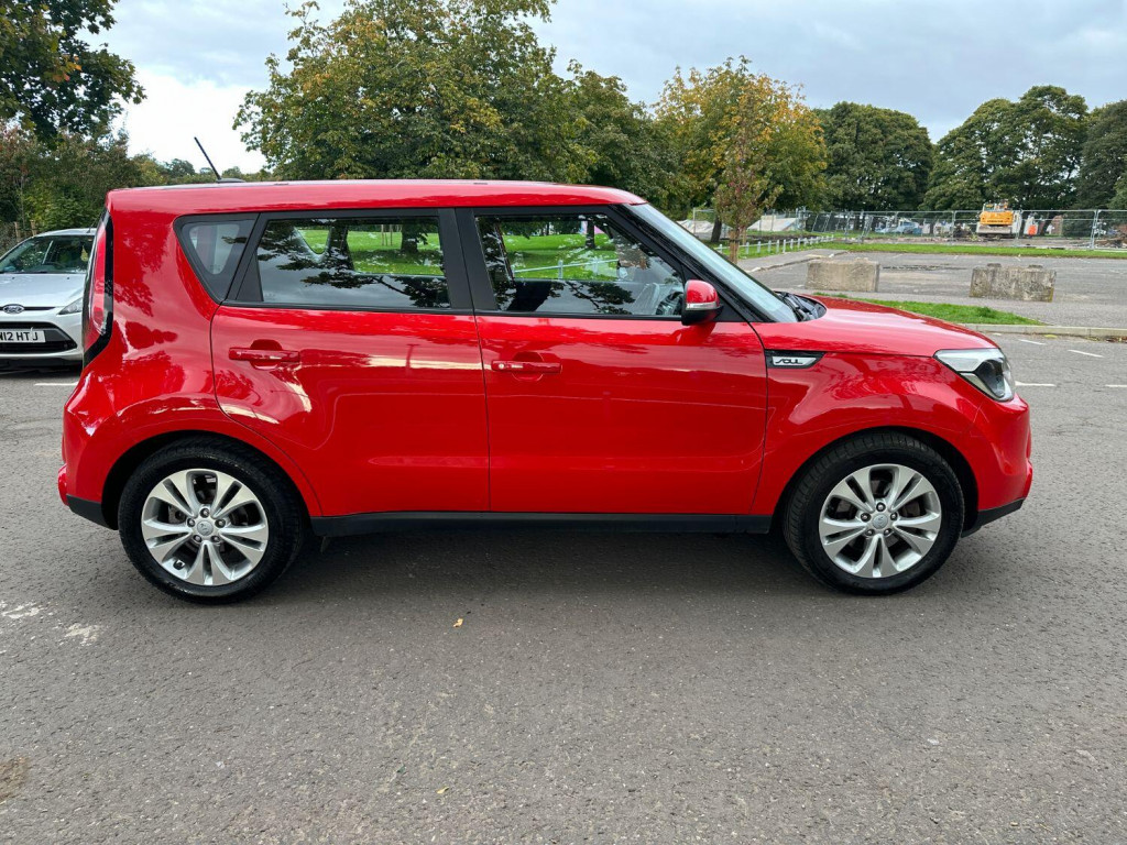 KIA SOUL