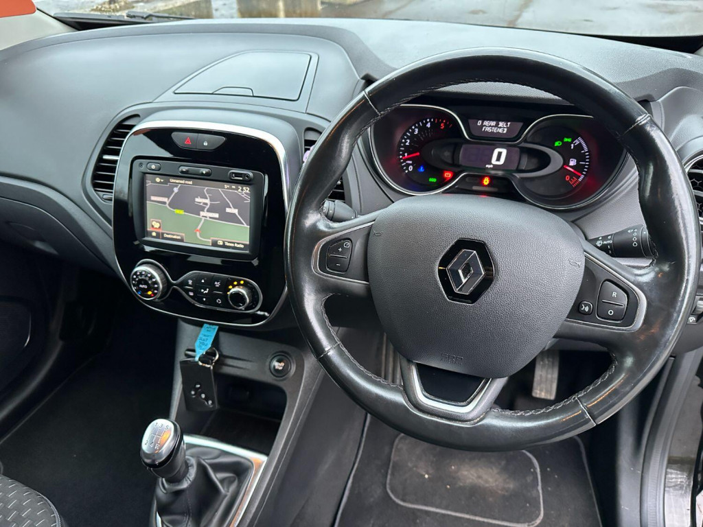 RENAULT CAPTUR