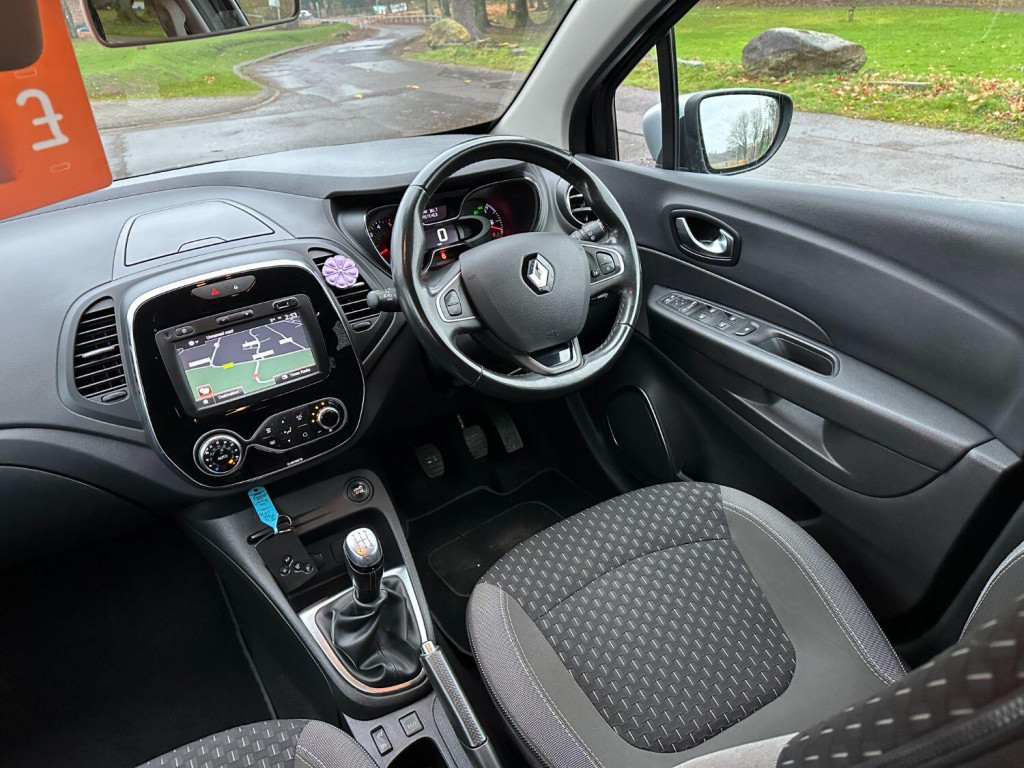 RENAULT CAPTUR