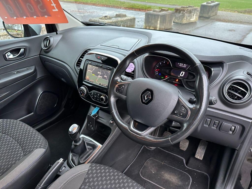 RENAULT CAPTUR
