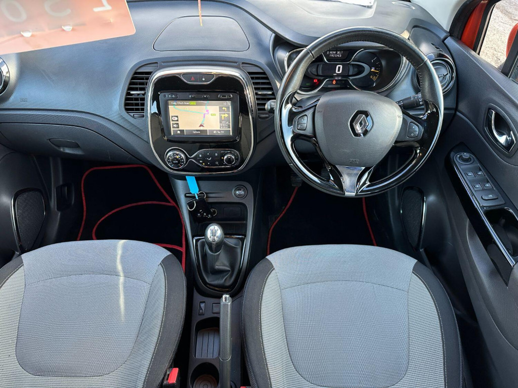 RENAULT CAPTUR