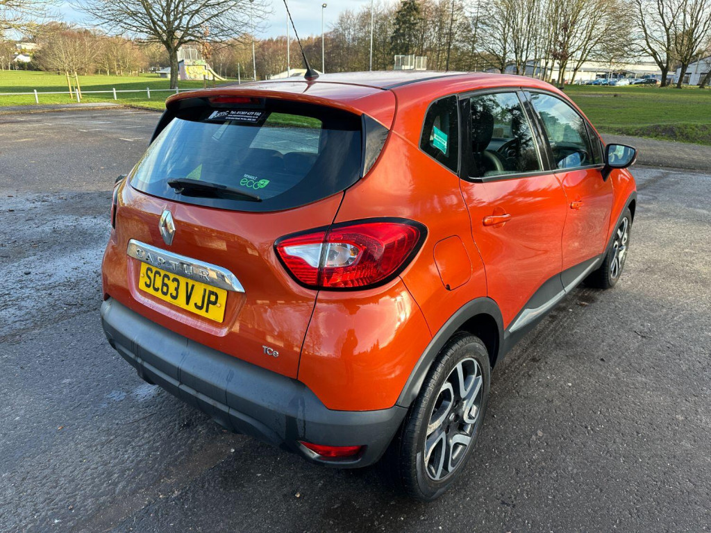 RENAULT CAPTUR