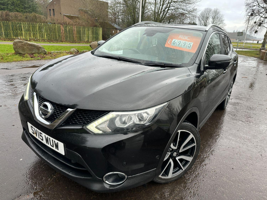View NISSAN QASHQAI 1.6 dCi Tekna