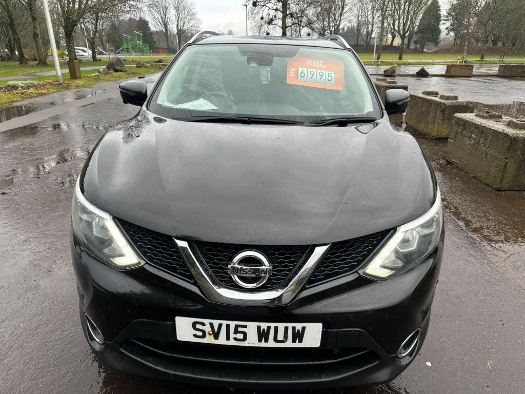 View NISSAN QASHQAI 1.6 dCi Tekna