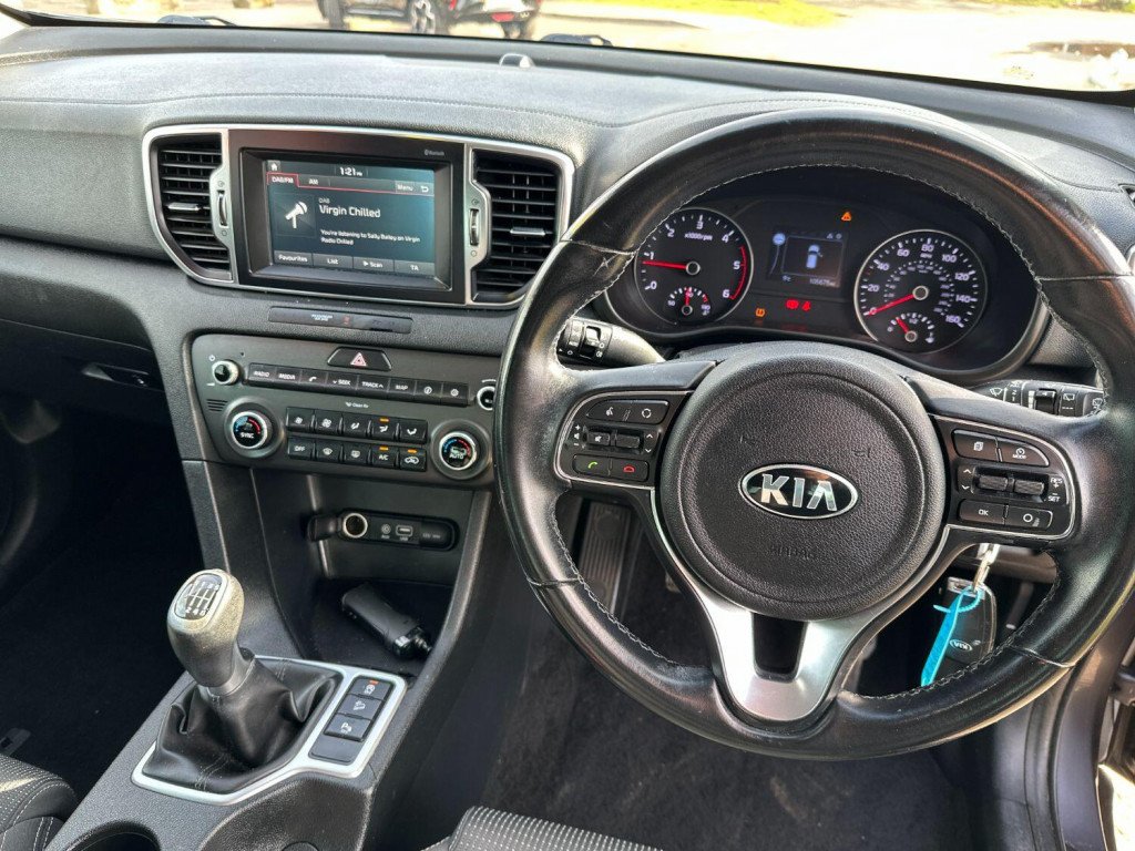 KIA SPORTAGE
