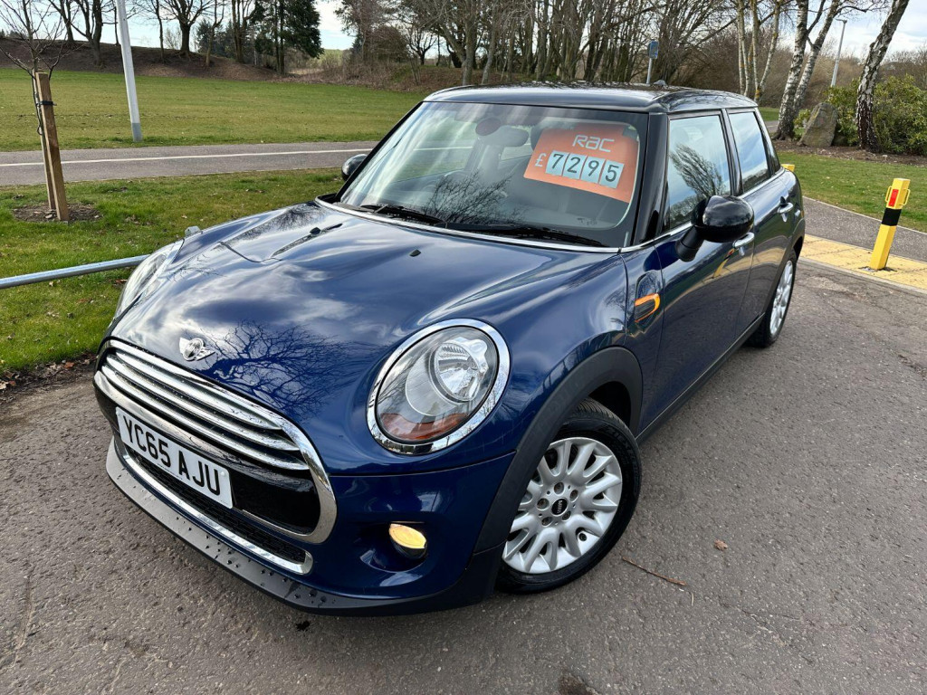 View MINI HATCH 1.5 5-Door Hatch Cooper