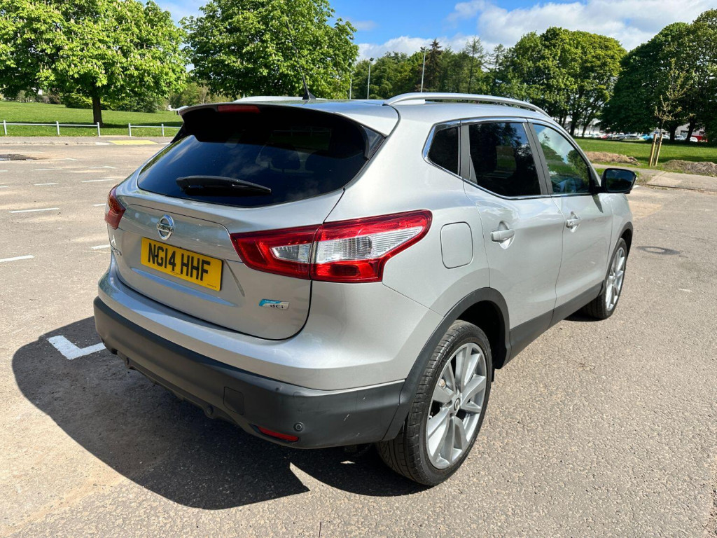 NISSAN QASHQAI