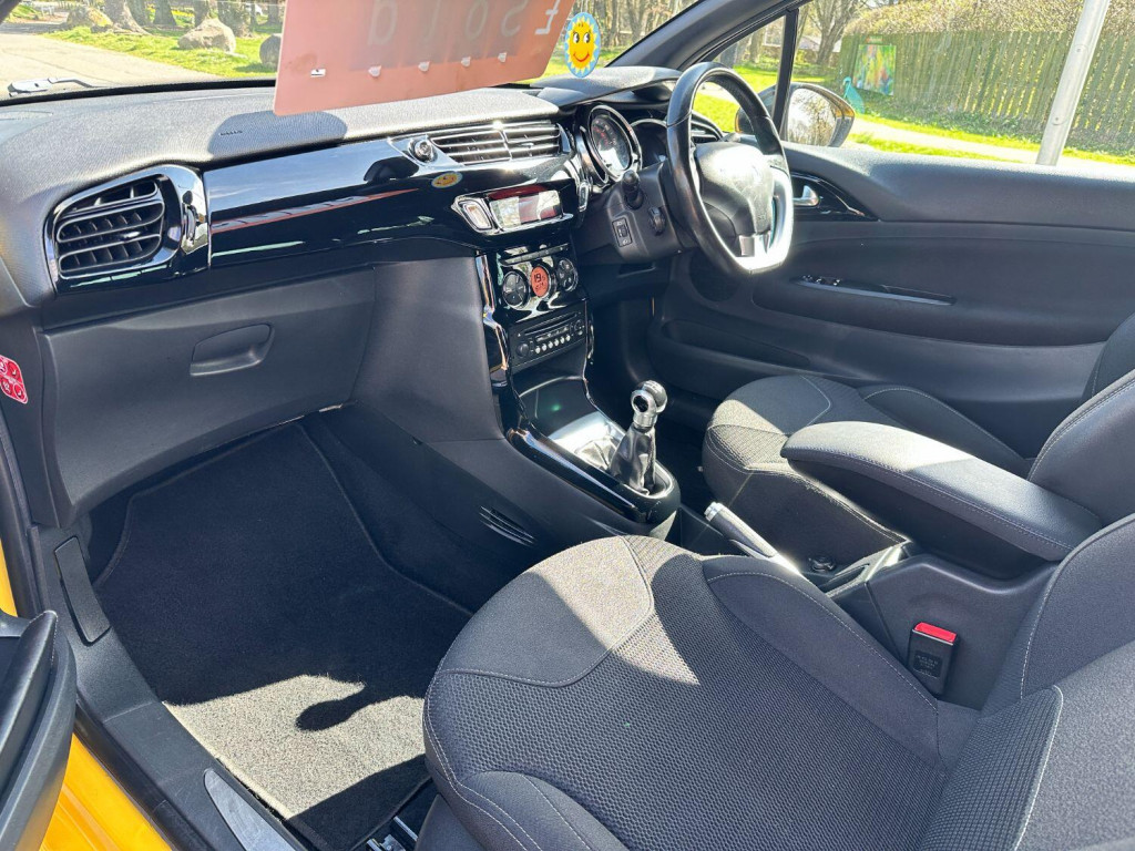 CITROEN DS3