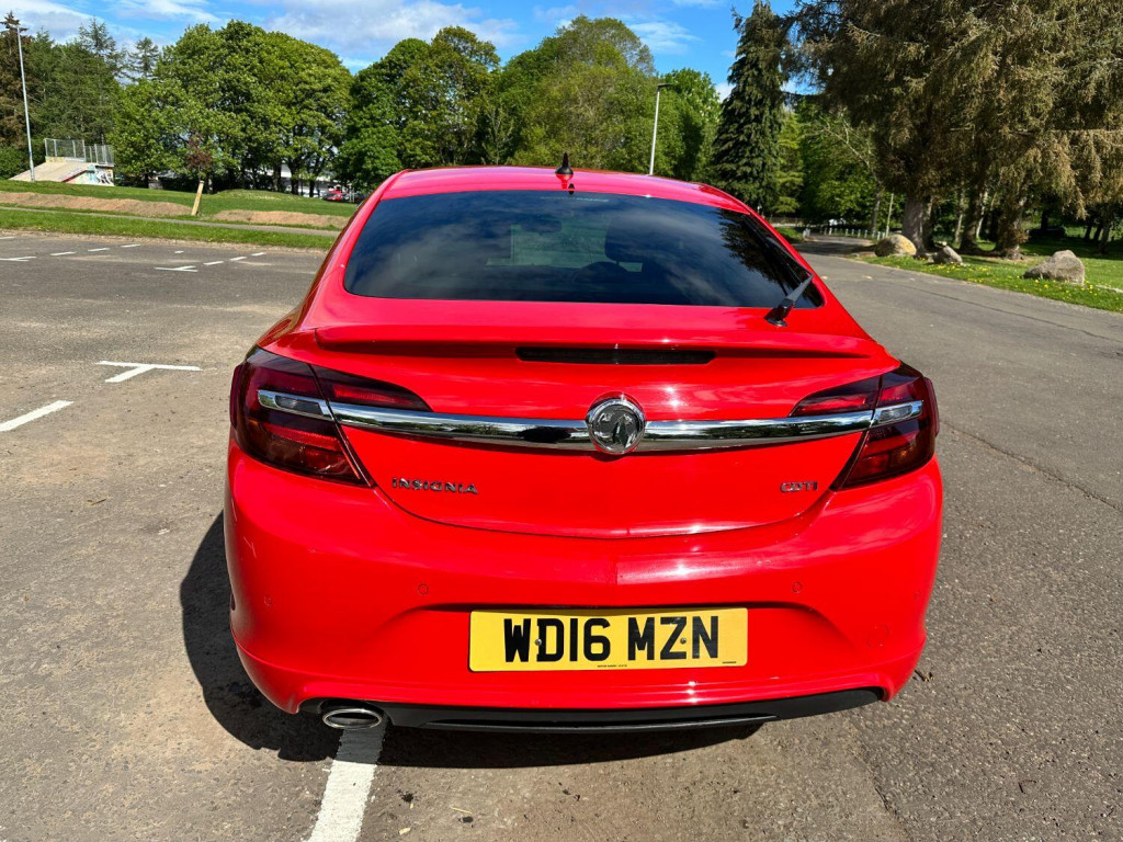 VAUXHALL INSIGNIA