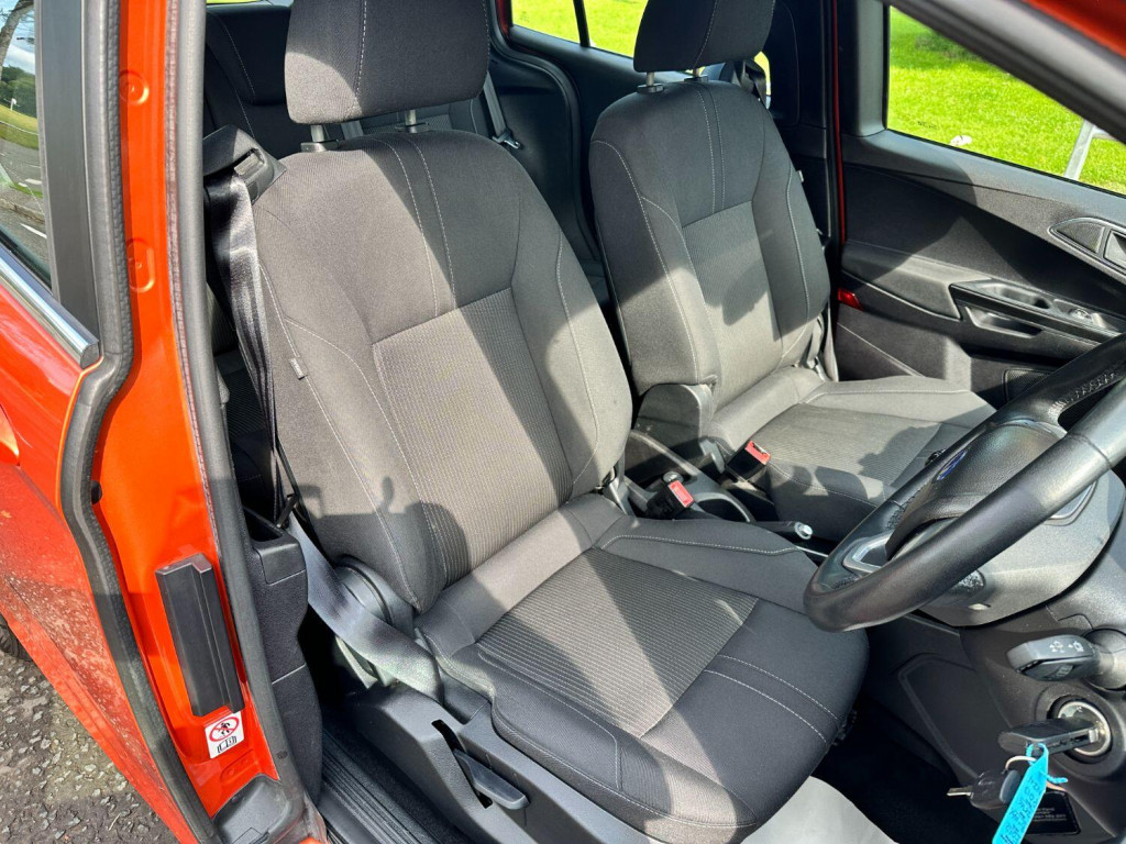 FORD B-MAX