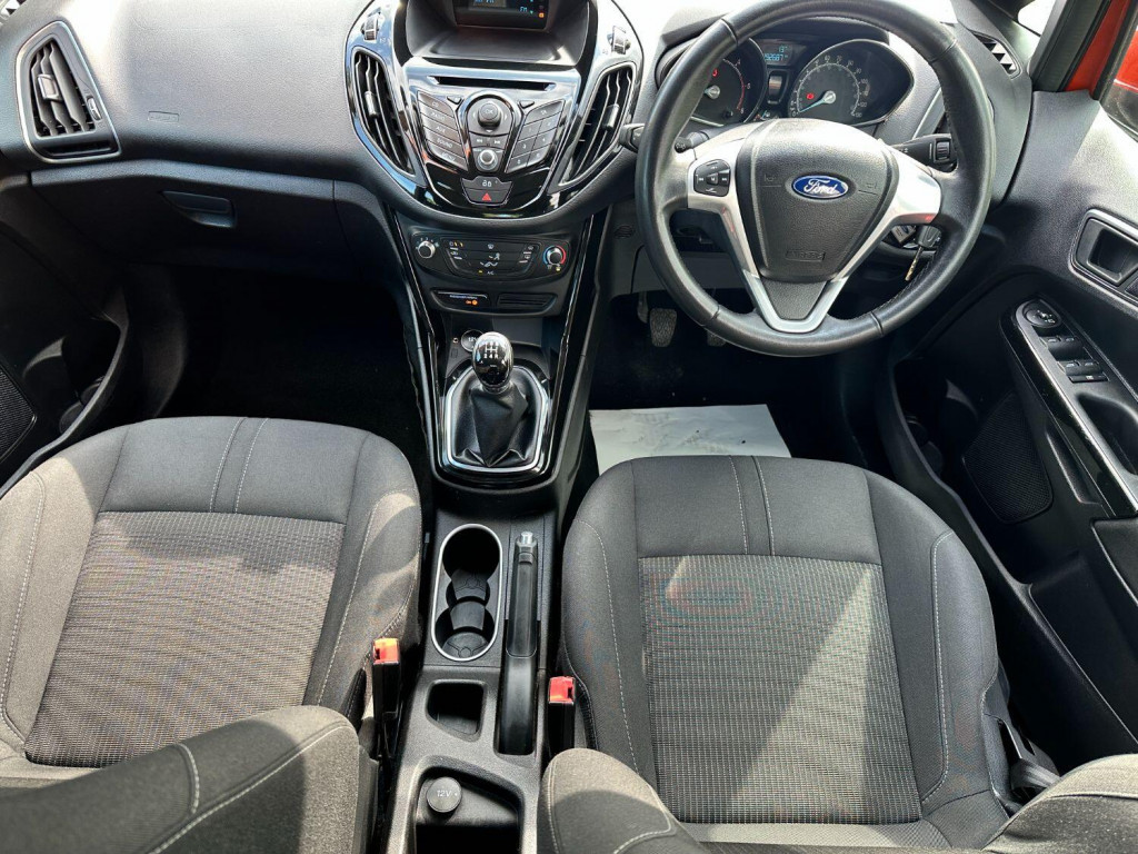 FORD B-MAX