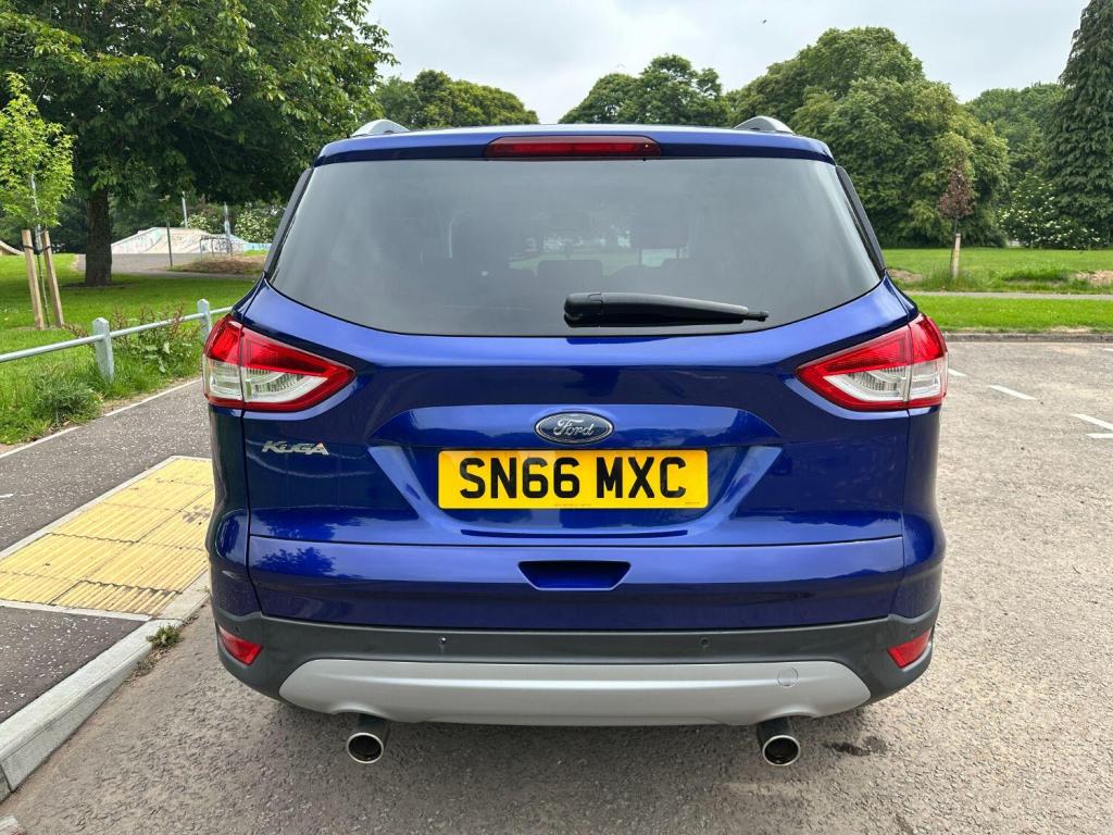 FORD KUGA