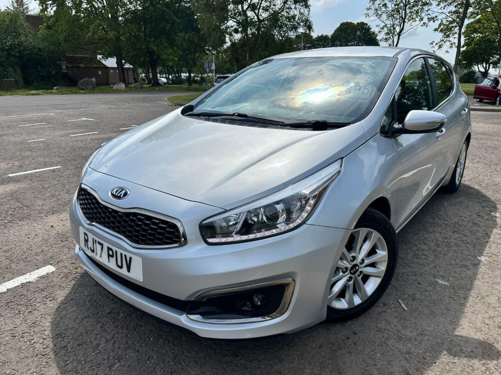 View KIA CEED 1.6 CRDi 2