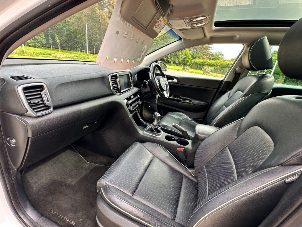 KIA SPORTAGE