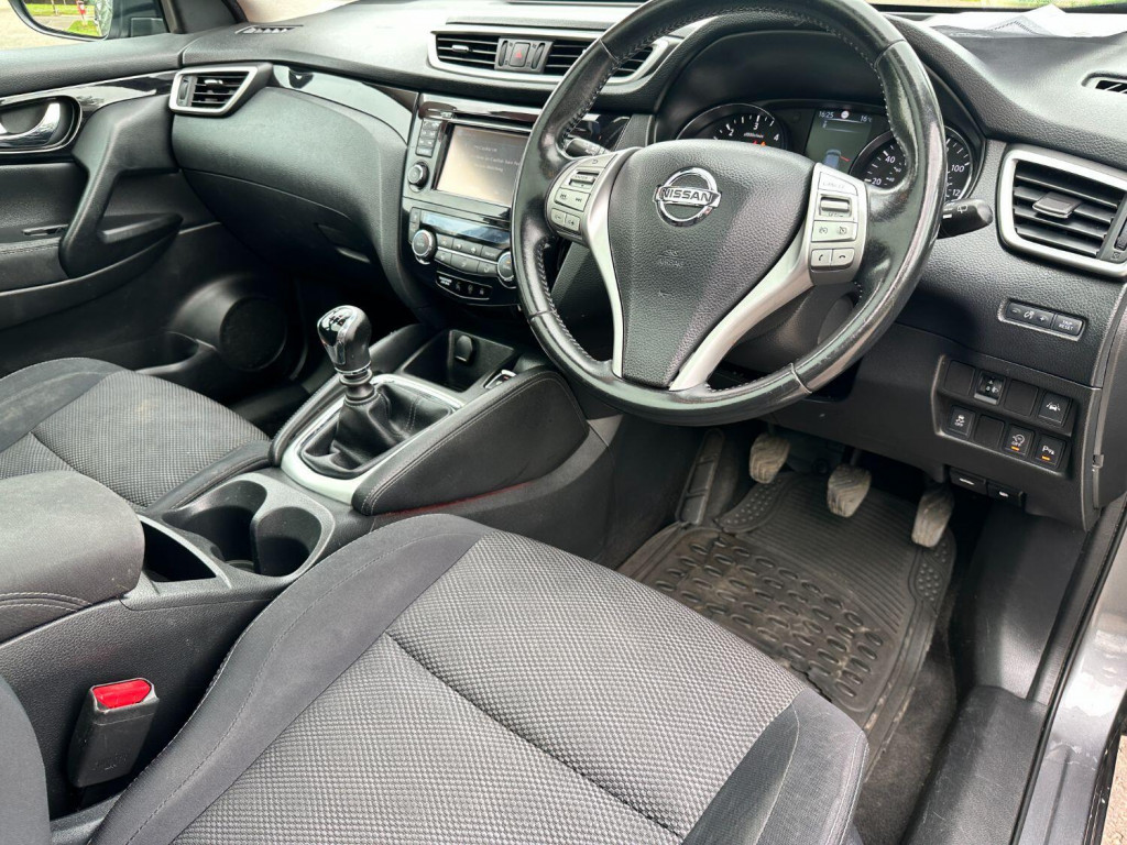 NISSAN QASHQAI