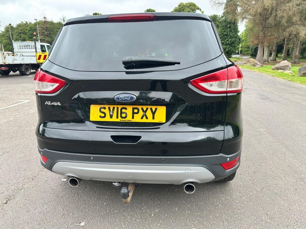 FORD KUGA
