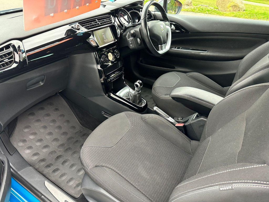 DS AUTOMOBILES DS 3
