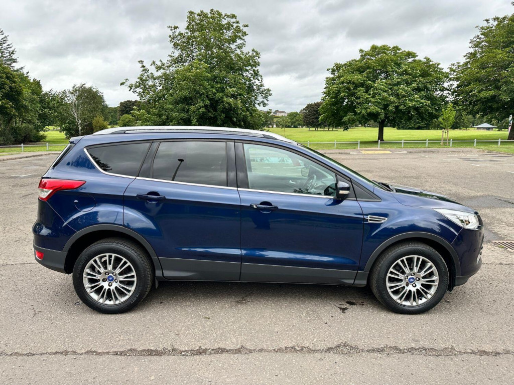 FORD KUGA