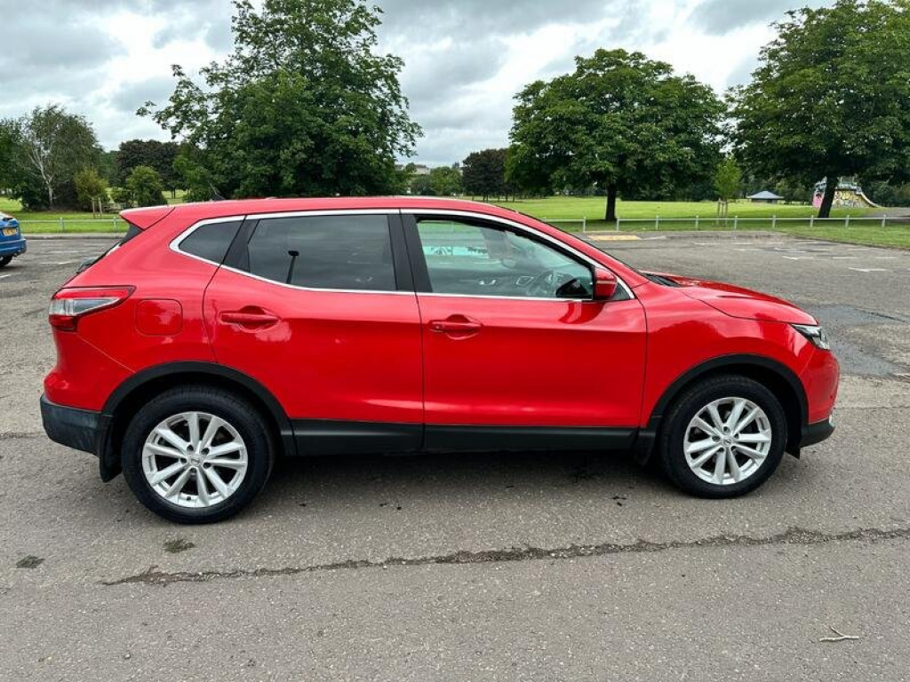 NISSAN QASHQAI