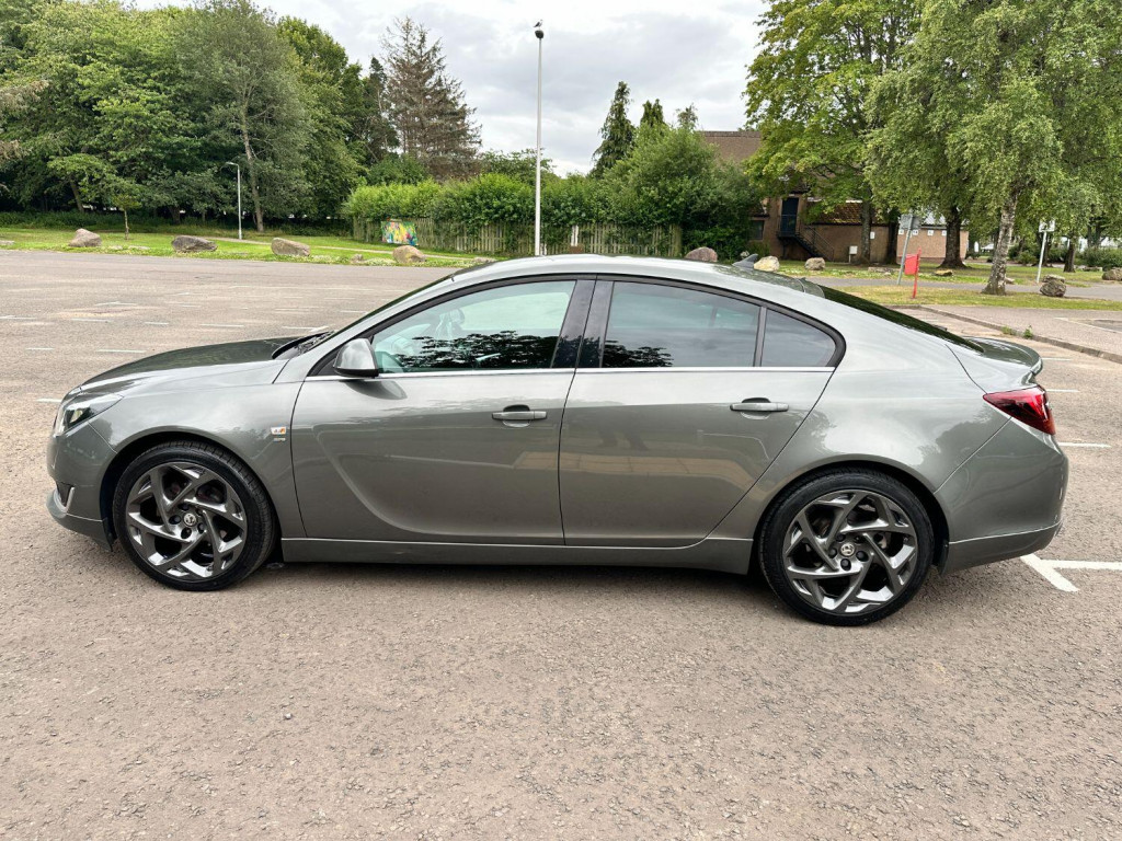 VAUXHALL INSIGNIA
